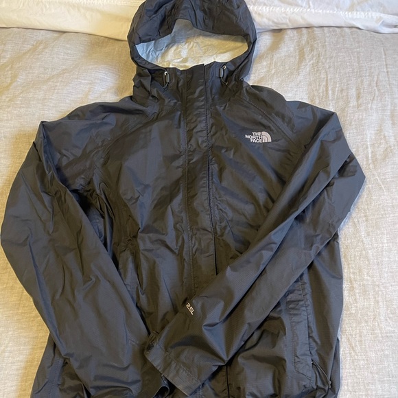 The North Face Jackets & Blazers - Women’s Northface 2.5 L Waterproof Jacket